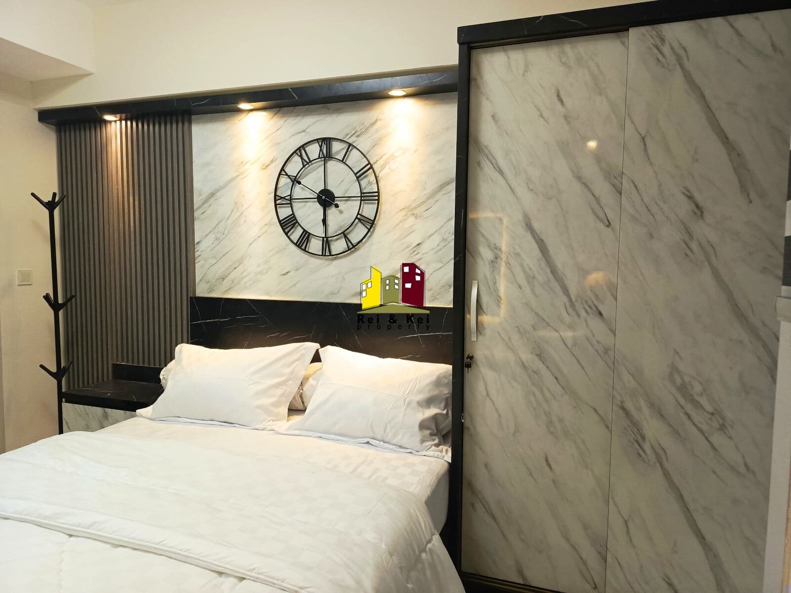 Podomoro Golf View Cimanggis - Studio